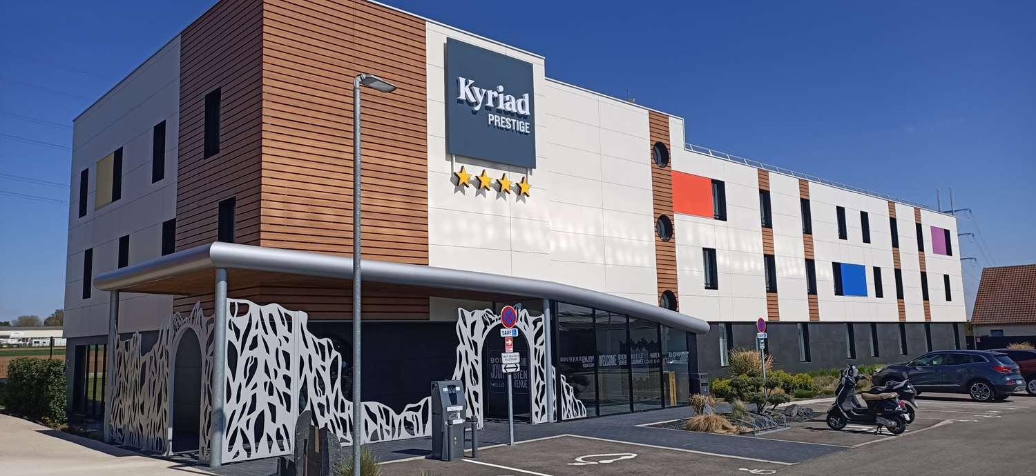 Kyriad Prestige Amiens Poulainville - Hotel And Spa Exterior photo